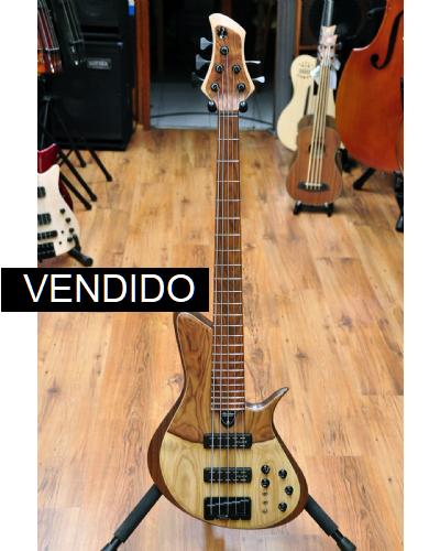 Meridian Horizon 5 Fretted Pistacchio top